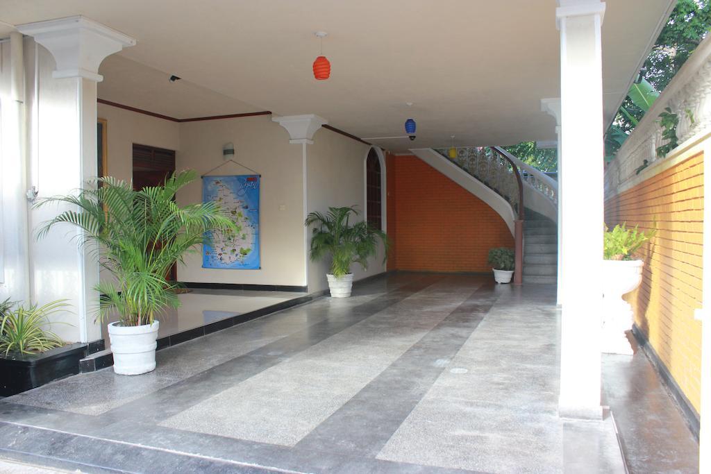 Guest Ryan Hotel Katunayaka Exteriér fotografie