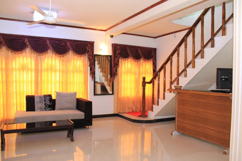 Guest Ryan Hotel Katunayaka Exteriér fotografie
