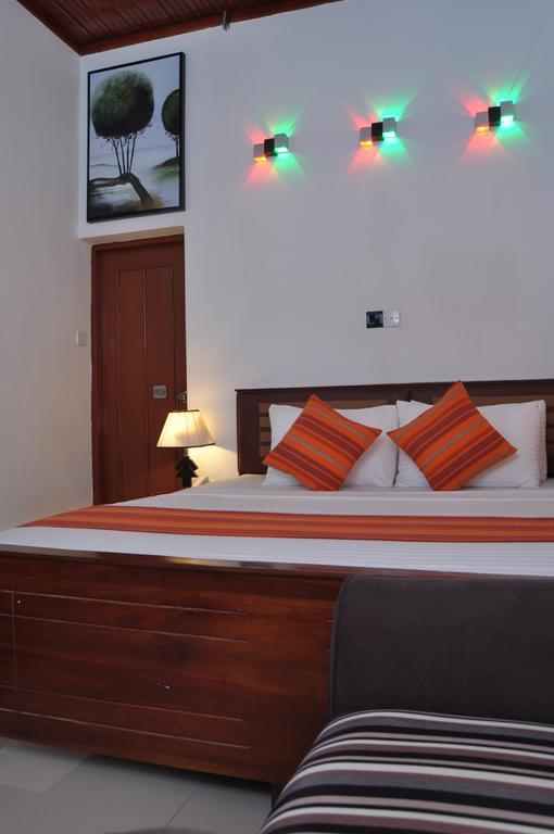 Guest Ryan Hotel Katunayaka Exteriér fotografie